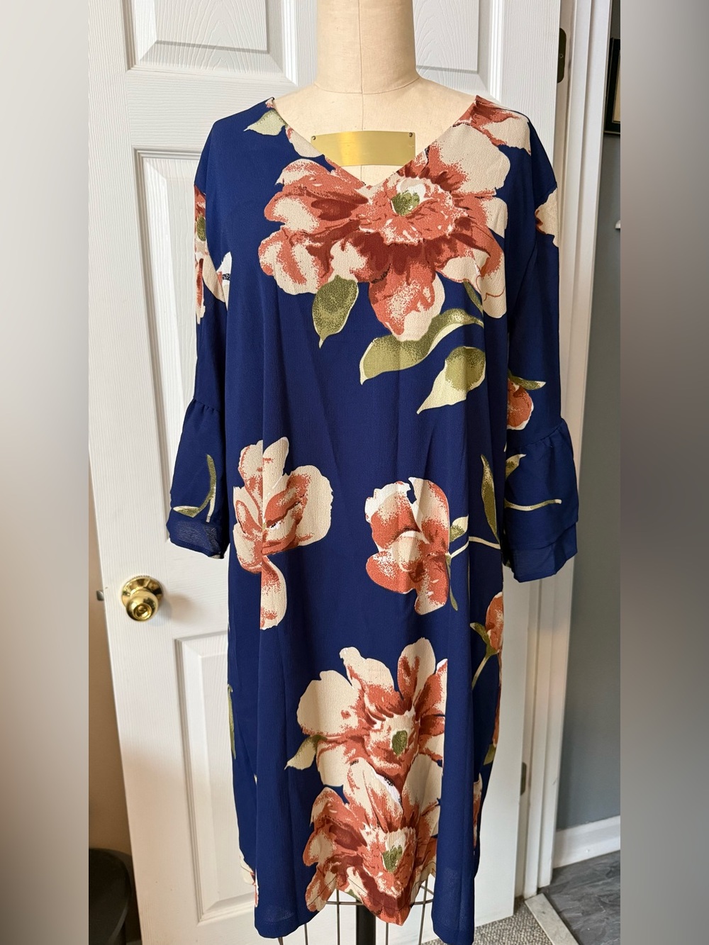 Navy Floral V-Neck Midi Dress with Peach Blooms
